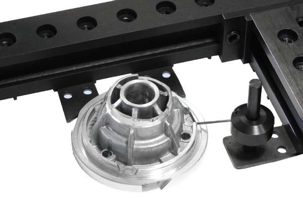 ALUMESS.optic assembly example Workpiece stop 30° in connection strip